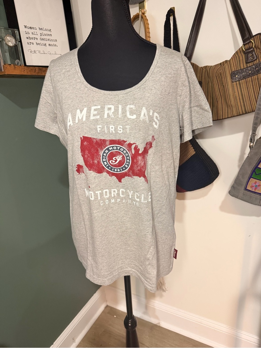 NWT Indian Motorcycle America’s First Motorcycle Company Size M Graphic Tee